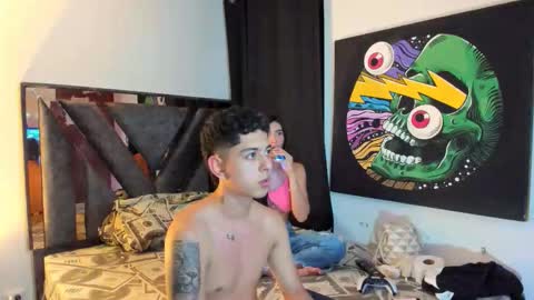 Snapshot of gomez_g_ chatting on 8, 10, 2025 Gomez online show from 8, 10, 2025