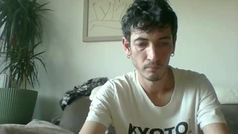 Snapshot of gon835 chatting on 13, 11, 2025 Gon835 online show from 13, 11, 2025