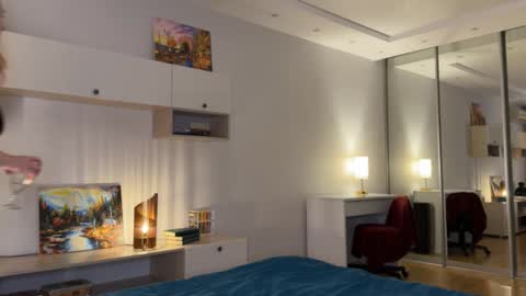 Polly online show from 1, 11, 2025