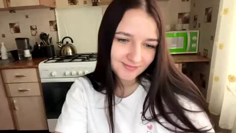 Snapshot of good_girl_24 chatting on 8, 7, 2026 good_girl_24 online show from 8, 7, 2026