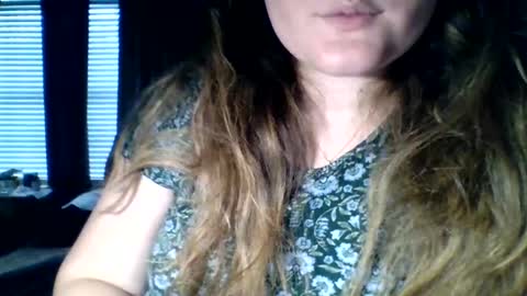 Snapshot of good_pet chatting on 4, 1, 2025 good_pet online show from 4, 1, 2025