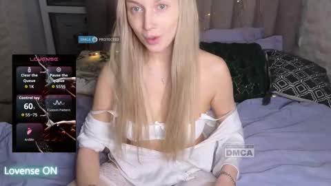 goodgirl0024 online show from 15, 1, 2026