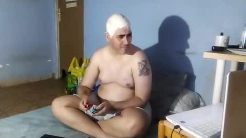 Snapshot of gorak32 chatting on 9, 6, 2026 GoraK online show from 9, 6, 2026