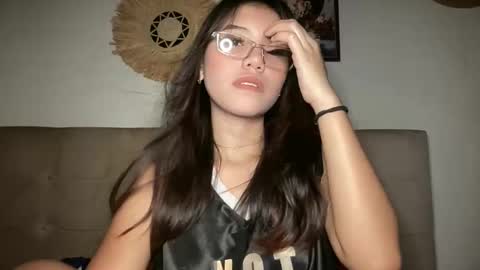 Lyn online show from 30, 3, 2026