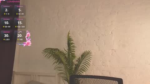 Benny  online show from 4, 3, 2025