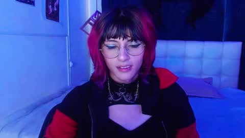 goth_minerva online show from 15, 10, 2025