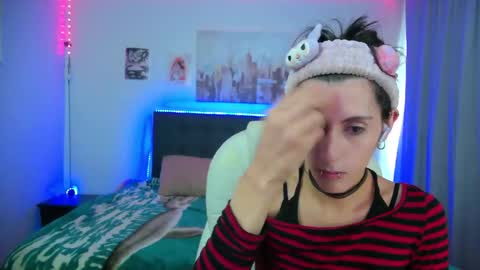 goth_minerva online show from 7, 2, 2026