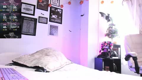 hi my name is Elizabeth nice to meet you online show from 11, 12, 2024