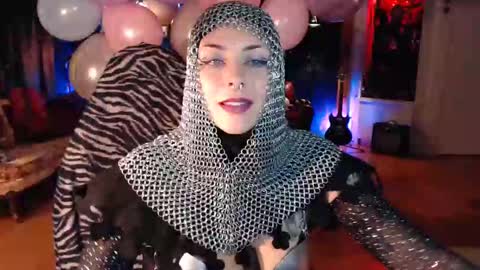 Hezra online show from 2, 11, 2025