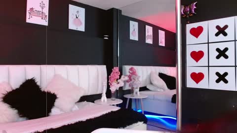 Snapshot of gotthic_met chatting on 23, 1, 2025 Meredith Alessandra online show from 23, 1, 2025