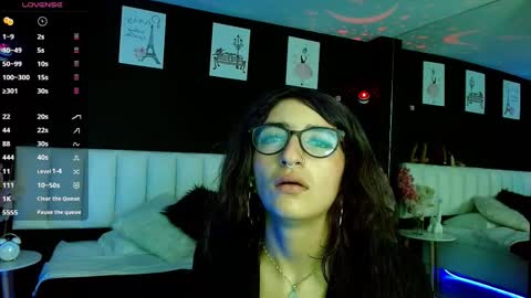 Meredith Alessandra online show from 7, 2, 2026