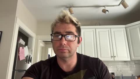 Snapshot of gr33nvap chatting on 22, 2, 2026 Cuddleguy online show from 22, 2, 2026