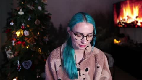 Snapshot of gracegreen chatting on 20, 12, 2024 I will be glad to see you 30 N 1800 - 2300 gmt3 online show from 20, 12, 2024