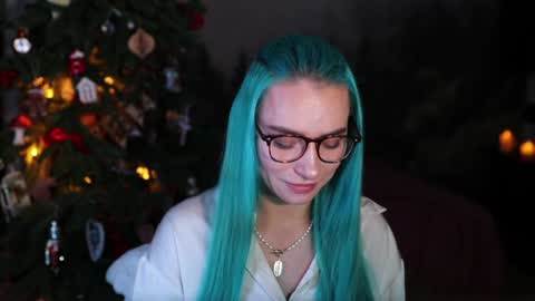 Snapshot of gracegreen chatting on 30, 12, 2024 I will be glad to see you 30 N 1800 - 2300 gmt3 online show from 30, 12, 2024