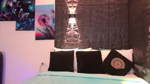 Snapshot of graceymilf999 chatting on 22, 10, 2025 Gracey Milf online show from 22, 10, 2025