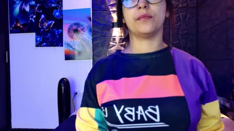 Snapshot of graceymilf999 chatting on 6, 11, 2025 Gracey Milf online show from 6, 11, 2025