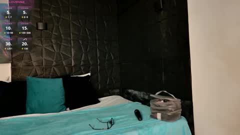 Snapshot of graceymilf999 chatting on 23, 11, 2025 Gracey Milf online show from 23, 11, 2025