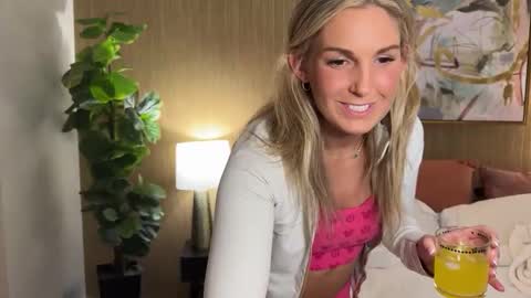 Gracie Mae online show from 31, 12, 2024