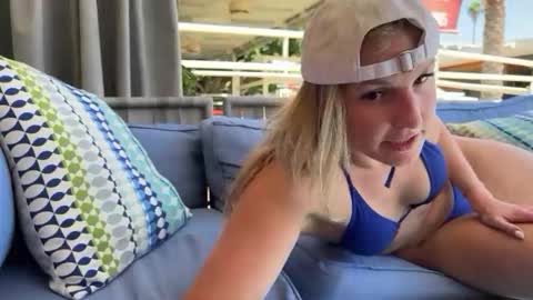 Gracie Mae online show from 20, 4, 2026