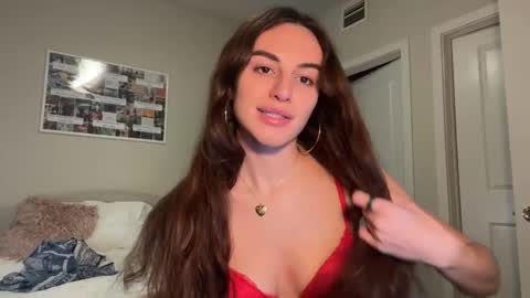 Snapshot of graciesmith27 chatting on 8, 1, 2025 Gracie Smith online show from 8, 1, 2025