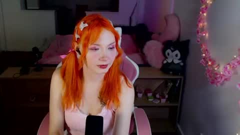 Snapshot of graepmimi chatting on 31, 7, 2026 Grape Mimi online show from 31, 7, 2026