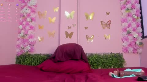 Mi Name is violeta  online show from 9, 3, 2026