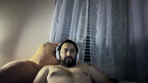 Snapshot of grateful00 chatting on 2, 3, 2026 grateful00 online show from 2, 3, 2026