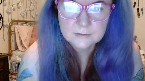 Snapshot of grateful42day chatting on 26, 5, 2026 grateful42day online show from 26, 5, 2026