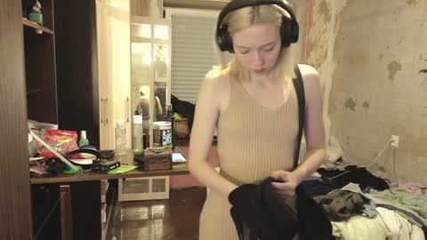 graylovescookies online show from 21, 12, 2024