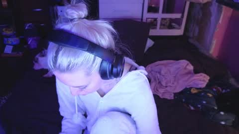 graylovescookies online show from 26, 12, 2024