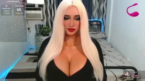 Snapshot of great_selfsuckerts chatting on 9, 6, 2026 PAULATHEONE online show from 9, 6, 2026