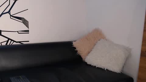 Snapshot of grecia_rouse chatting on 27, 2, 2025  GRECIA  online show from 27, 2, 2025