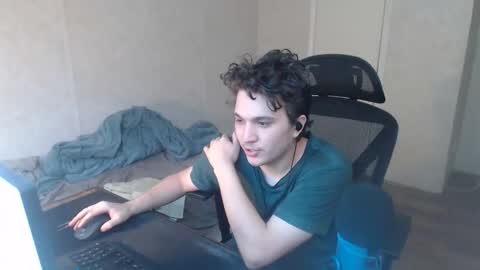 greendynomite_04 online show from 3, 3, 2026