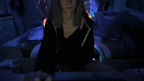 GreenEyedLovexo online show from 4, 1, 2025