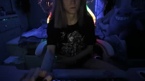 GreenEyedLovexo online show from 8, 1, 2025