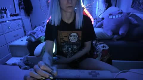 GreenEyedLovexo online show from 28, 1, 2025