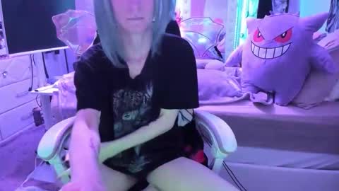 GreenEyedLovexo online show from 17, 4, 2026