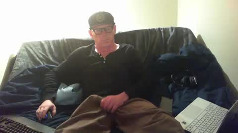 Snapshot of greenrooster1 chatting on 12, 10, 2025 greenrooster1 online show from 12, 10, 2025