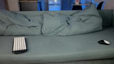 Greg-independent model online show from 11, 4, 2026