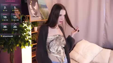 Snapshot of gregoryturnbo chatting on 2, 11, 2025 Ivy online show from 2, 11, 2025