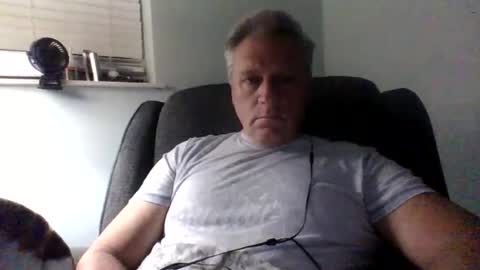 mmm hmmm online show from 3, 1, 2025