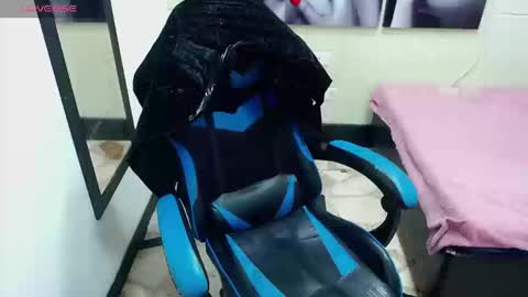 Snapshot of greiccy_20 chatting on 11, 9, 2025 GREICCY online show from 11, 9, 2025