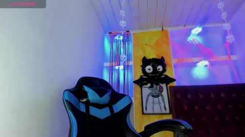 Snapshot of greiccy_20 chatting on 30, 10, 2025 GREICCY online show from 30, 10, 2025