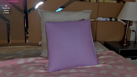 Snapshot of greidy_baker chatting on 28, 11, 2025 greidy_baker online show from 28, 11, 2025