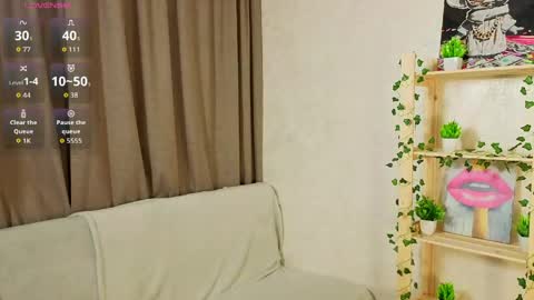 Snapshot of gretalinelle chatting on 12, 5, 2026 Cutie Ellie online show from 12, 5, 2026