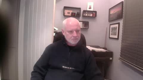 greyfox_6000 online show from 5, 1, 2025