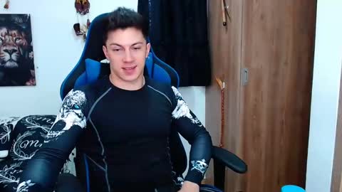 Snapshot of griego01 chatting on 10, 12, 2024 griego01 online show from 10, 12, 2024