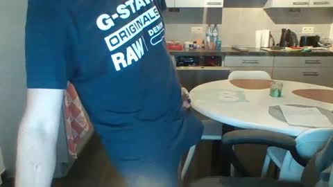 Snapshot of griesie chatting on 4, 2, 2025 Griesie online show from 4, 2, 2025