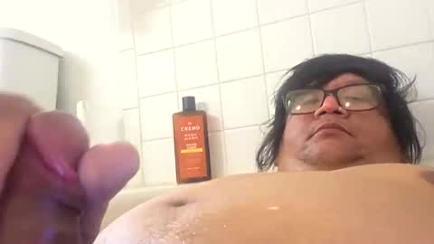 Snapshot of griffin8019 chatting on 18, 12, 2025 Griffin online show from 18, 12, 2025