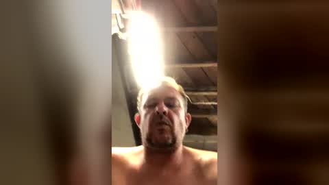 grinditonmyface420 online show from 20, 6, 2026